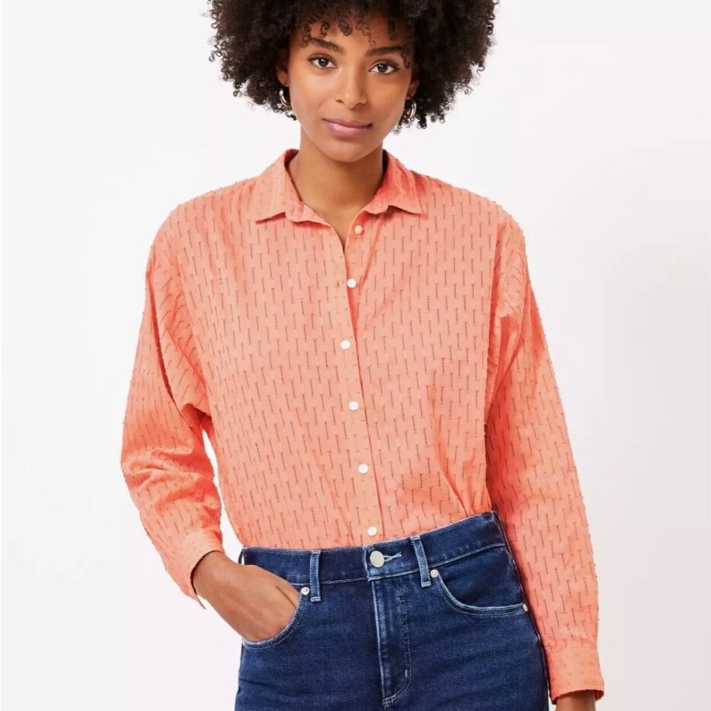 NWT Women’s LOFT Peach Sand Orange Dobby Relaxed long sleeve - Medium